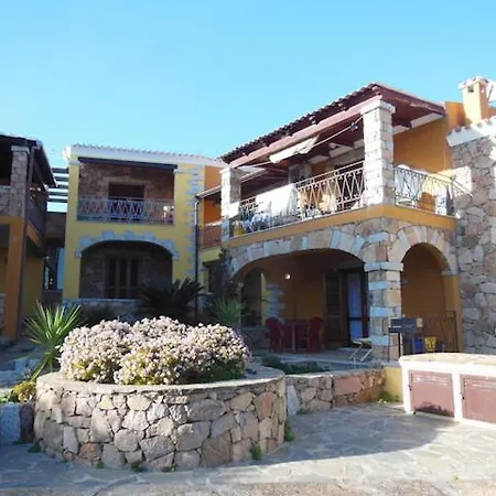 Apartamento La Rocca Agrustos