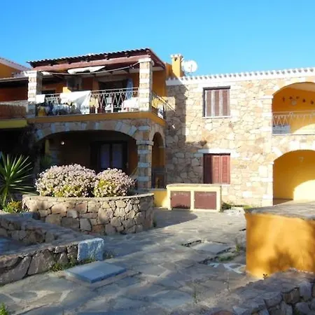 Apartamento La Rocca Agrustos